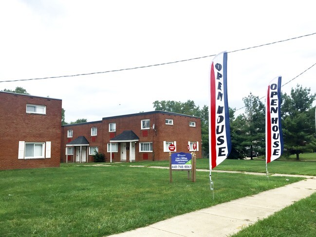 Foto del edificio - 4812 Lee Rd