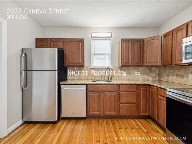Foto del edificio - Gorgeous Remodeled Home near Fitzsimons/An...