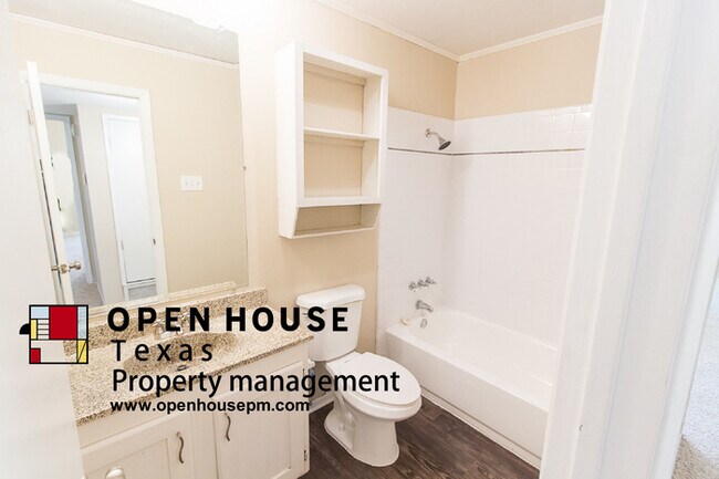 Building Photo - 1209 Harvest Glen Dr, Plano