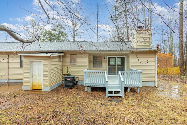 Building Photo - 7201 Raj Ct
