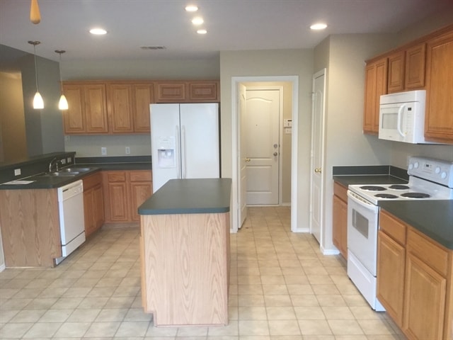 Building Photo - 7307 Fossil Garden Drive