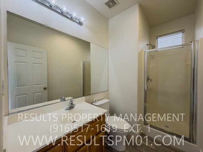 Foto del edificio - Gorgeous 3 Bedroom Home! A Must See!