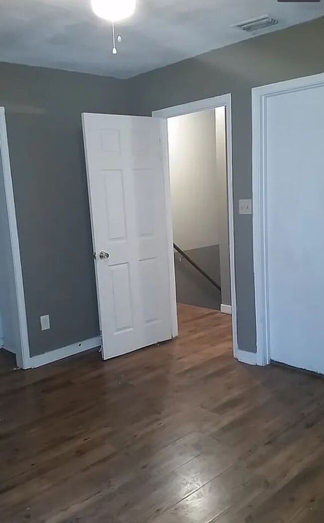 Photo - 2x1.5 Townhouse Available!