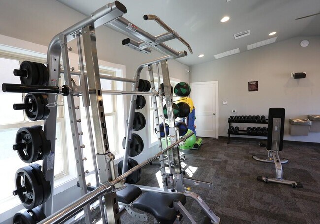 Foto del edificio - 4 bedroom in San Antonio TX 78249