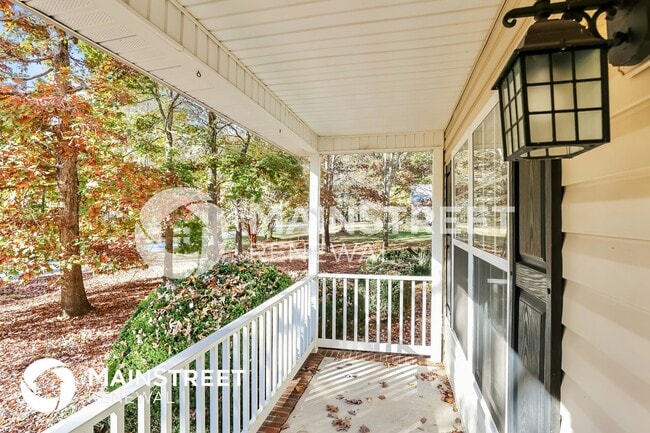 Building Photo - 1107 Foxhaven Dr