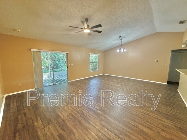 Building Photo - 3371 Brodie Way