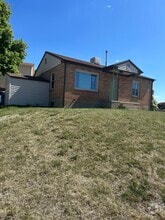 Building Photo - 337 Highland Dr