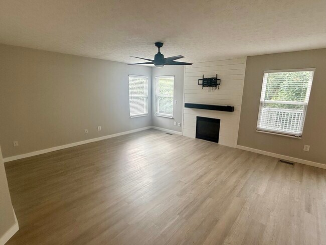 Building Photo - 1069 Brayden Ct