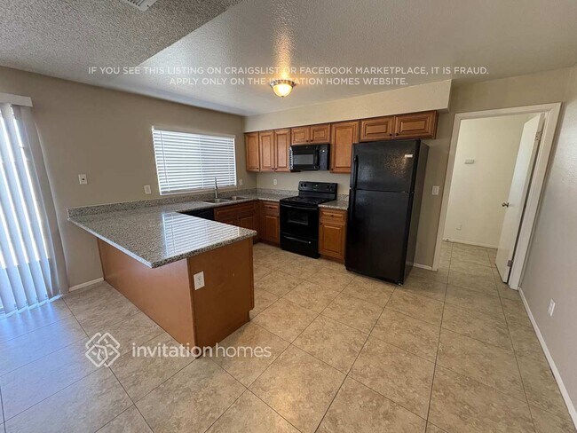 Foto del edificio - 6958 W Purdue Ave