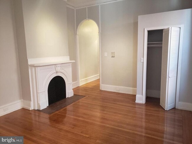 Building Photo - 1211 Spruce St