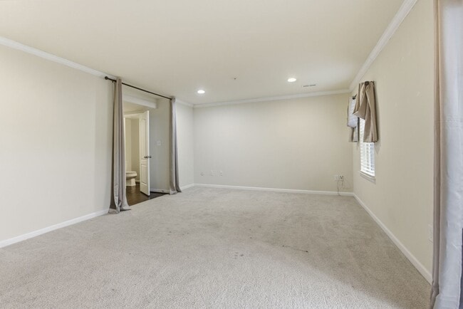 Foto del edificio - Lovely 3 BR/2 Full BA & 2 Half BA Townhome in Elkridge!