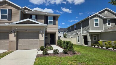 Building Photo - 728 Stoney Pointe Cir