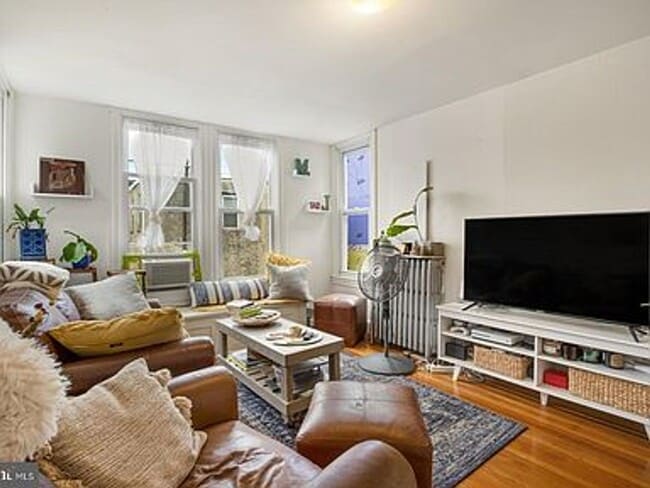 Foto del edificio - 1625 Brown St