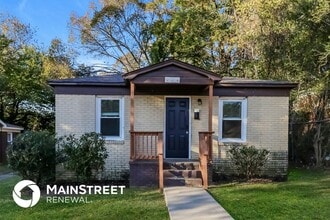 Building Photo - 928 Holland Ave