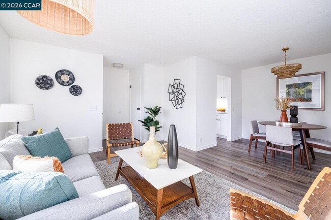 Foto del edificio - 1033 Mohr Ln