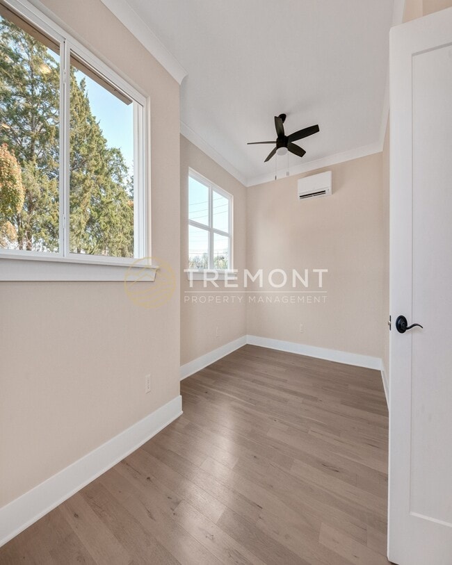 Building Photo - 1227 J Andrews Pl