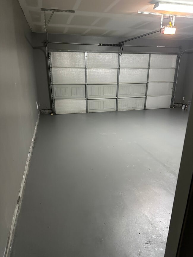 Building Photo - 15638 Del Norte Dr