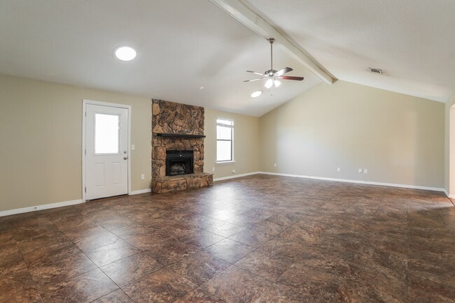 Building Photo - 11041 Losco Jct Dr