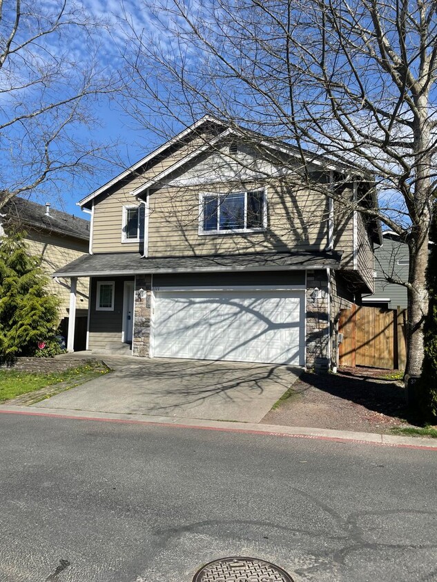 Primary Photo - Four Bedroom House