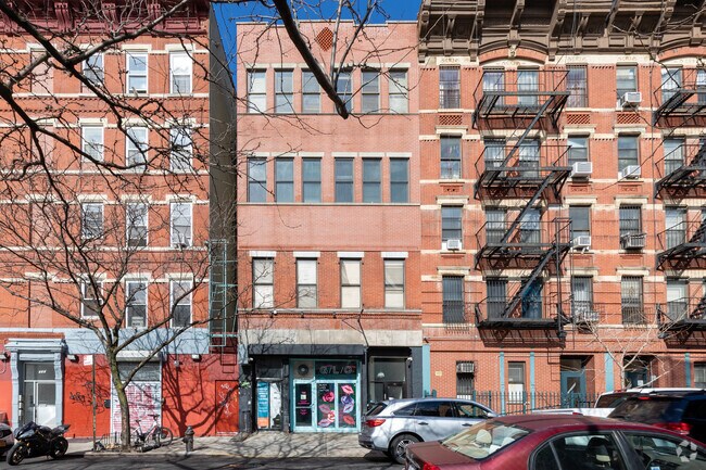 Foto del edificio - 133 Norfolk St