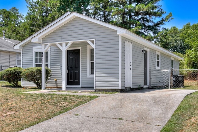 Foto del edificio - 3408 Princess Ct