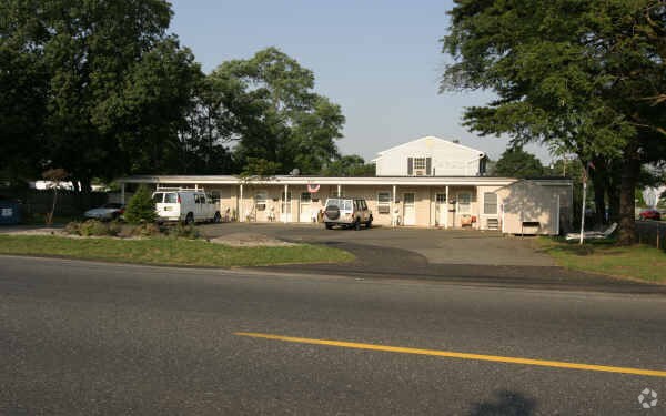 Primary Photo - 617 Palmer Ave