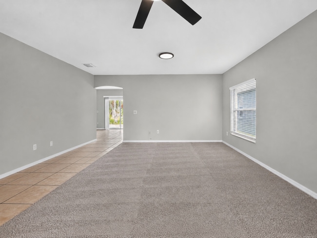 Building Photo - 6641 Cambridge Park Dr
