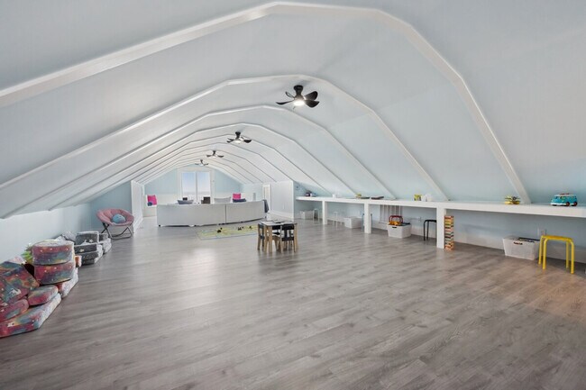 Building Photo - 509 Debordieu Blvd