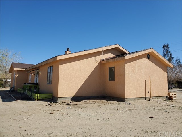Foto del edificio - 9627 E Ave Q4
