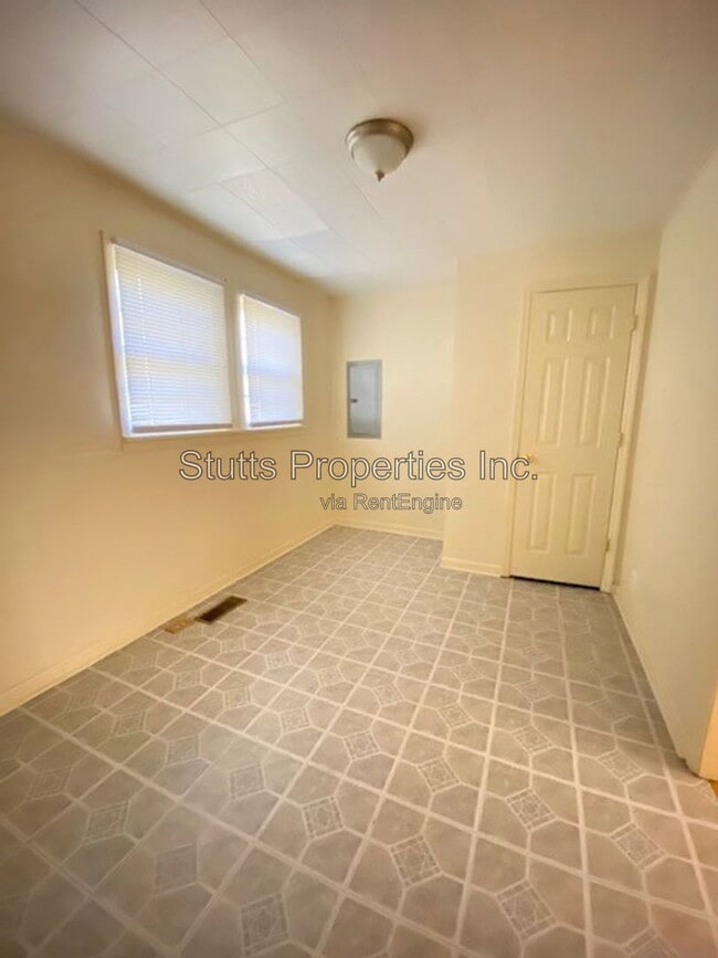 Foto del edificio - 317 Pickens Ave