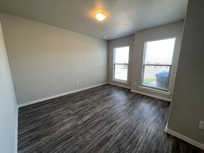 Building Photo - Cypress - 2109 N Avenue K