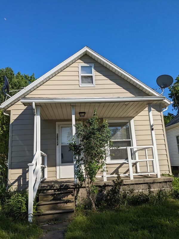 Foto del edificio - 28924 Hazel Avenue