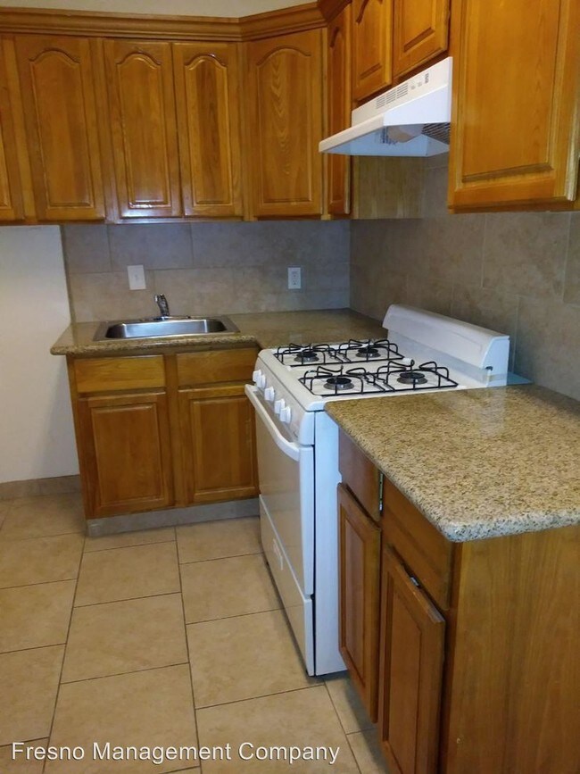 Foto del edificio - 642 N Thorne Ave