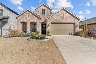 Building Photo - 1329 Pleasant Knoll Trl