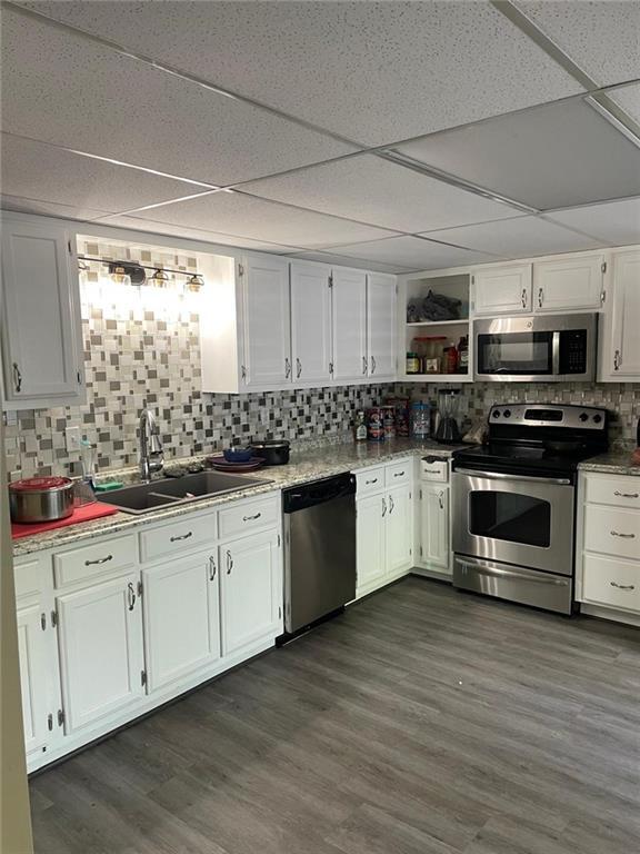 Building Photo - 1801 Azalea Dr