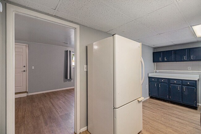 Foto del edificio - 7360 W.20th Ave. Unit B