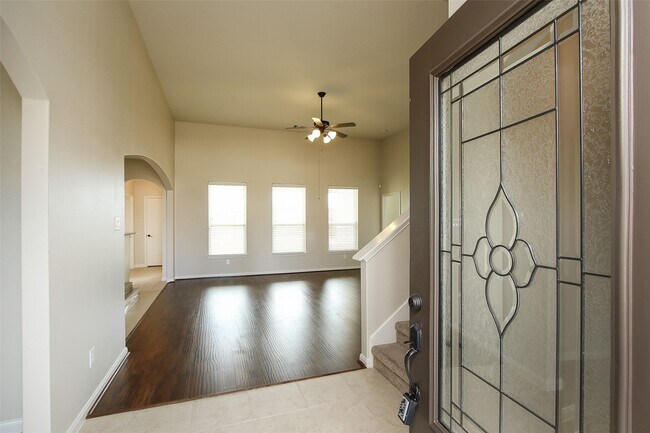 Building Photo - 20620 Lenen Dr