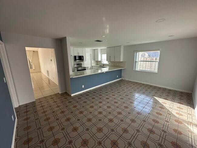 Foto del edificio - 3291 SW 4th St