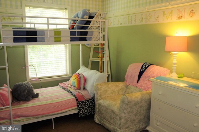 Foto del edificio - 814 Brettingham Ct