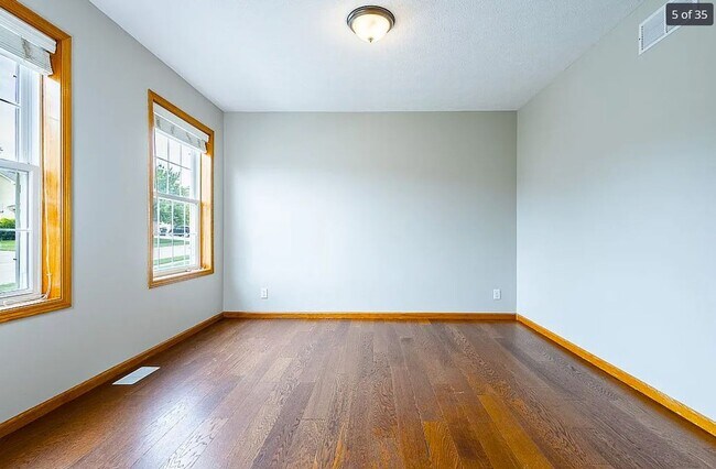 Foto del edificio - Gretna Gem: 4 Bedroom Home with Room to Grow