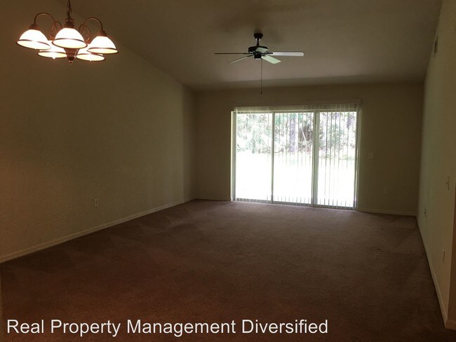 Building Photo - 13912 SW 61st Cir