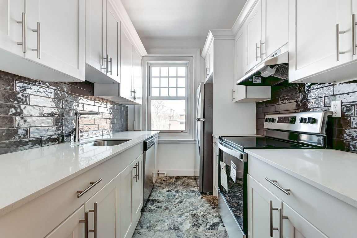 418 Claremont Apartments 418 Claremont Westmount, QC