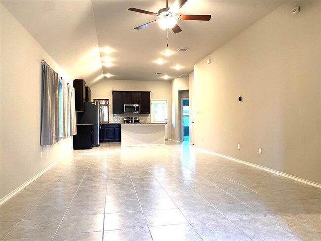 Building Photo - 5023 Azalea Trace Dr