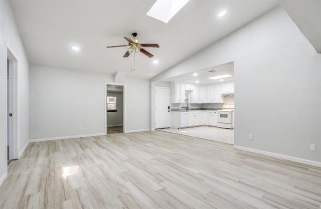 Foto del edificio - 3722 Cumberland Ln