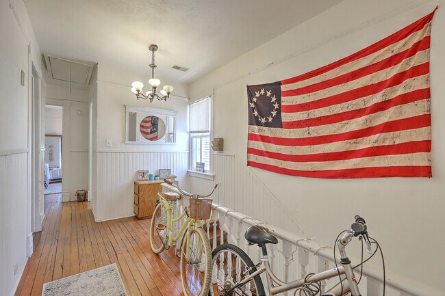 Foto del edificio - 125 Ashley Ave