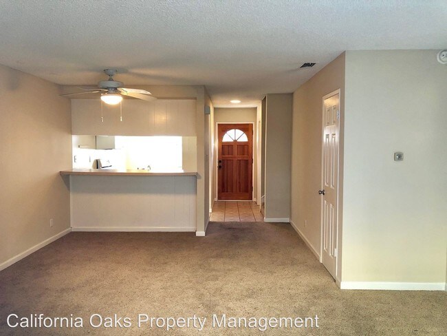 Foto del edificio - 2593-2595 Bayshore Ave