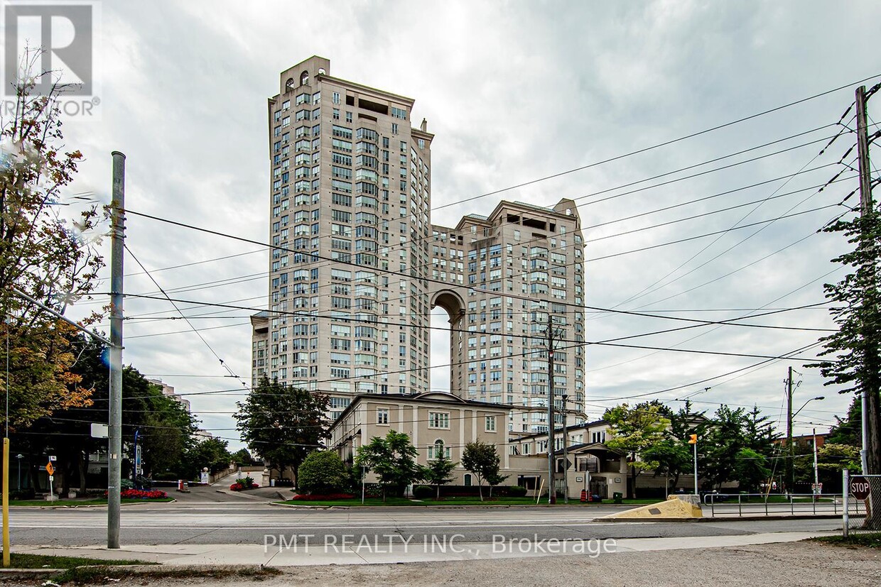 Primary Photo - 2285-2285 Lake Shore Blvd W