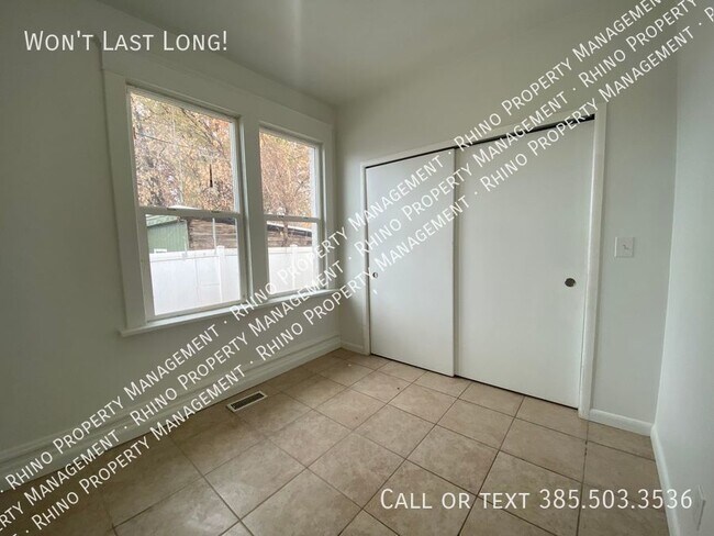 Foto del edificio - 2 Bedroom/1 Bathroom Triplex in Ogden