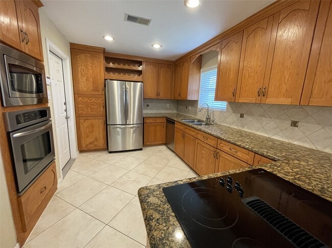 Foto del edificio - 1834 Locksford St