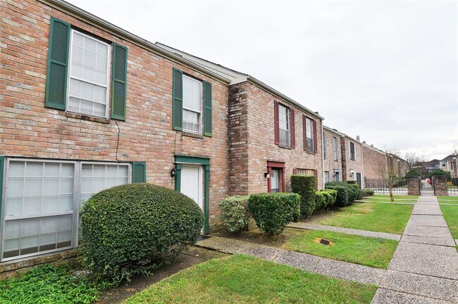 Foto del edificio - 4206 Belle Park Dr